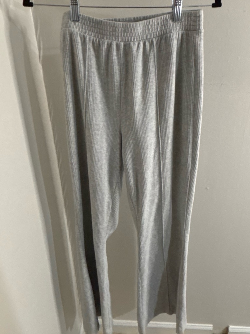 aerie Ribbed Light Gray Lounge Leggings